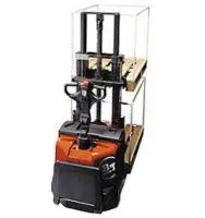 Штабелер BT Ixion SWE160D