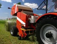 Пресс-подборщик с измельчением Metal-Fach Z 562 с ножами