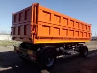Прицеп самосвал мод. 8594 с усиленным кузовом и трехсторонней разгрузкой