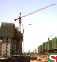 Башенный кран CHANGLI QTZ80 высота 55 м.